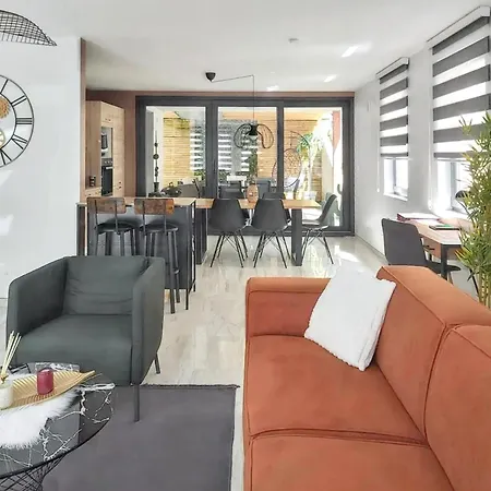 Comfortable House In Garden And Wheelchair Access 130 M² 펜션